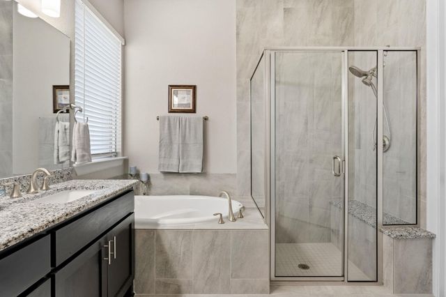 131 Autumn Wood LN, Austin, TX 78737