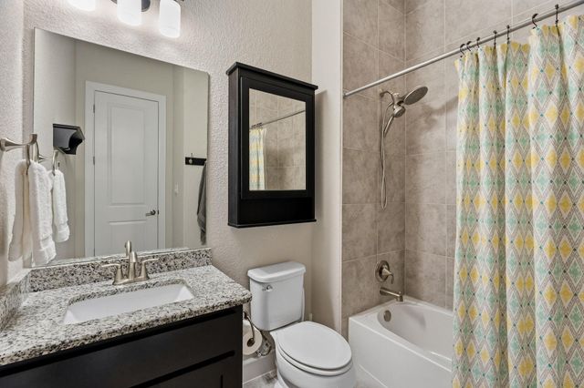 131 Autumn Wood LN, Austin, TX 78737