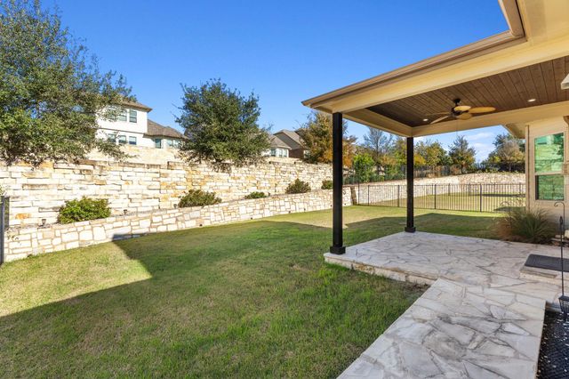 131 Autumn Wood LN, Austin, TX 78737