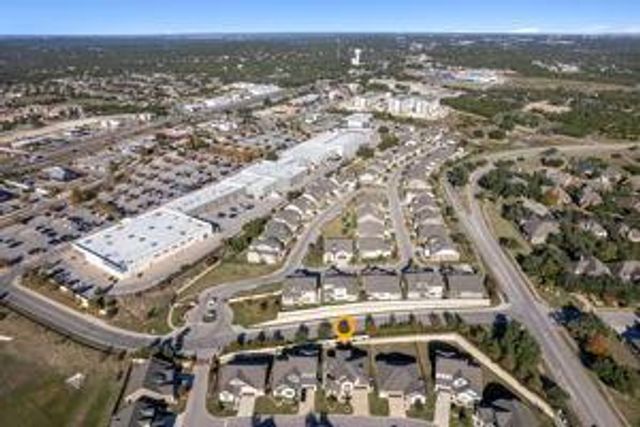 131 Autumn Wood LN, Austin, TX 78737
