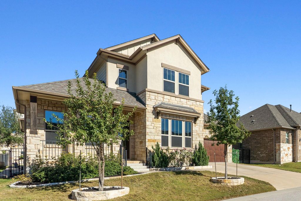 131 Autumn Wood LN, Austin, TX 78737