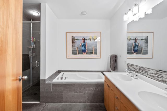 200 Park Avenue 401, Minneapolis, MN 55415