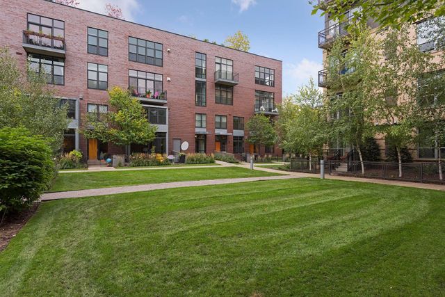 200 Park Avenue 401, Minneapolis, MN 55415