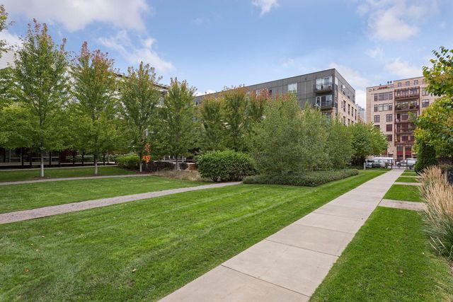 200 Park Avenue 401, Minneapolis, MN 55415