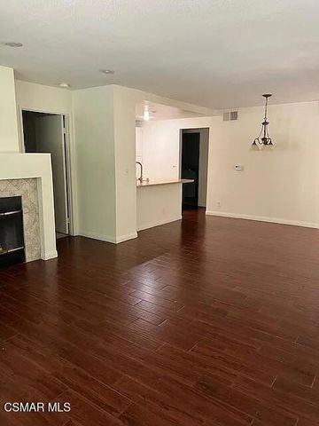 4240 Lost Hills Road 202, Agoura Hills, CA 91301