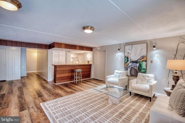 20 STREAM RUN CT, Lutherville Timonium, MD 21093