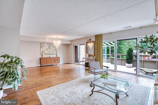 20 STREAM RUN CT, Lutherville Timonium, MD 21093