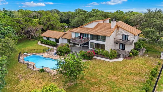 2934 SCATTERED OAKS ST, San Antonio, TX 78232