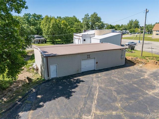 303 5th Street, Park Hills, MO 63601