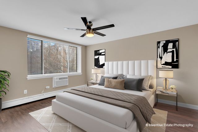 201 S Maple Avenue 111, Oak Park, IL 60302