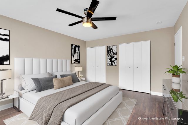 201 S Maple Avenue 111, Oak Park, IL 60302