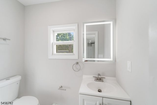420 John St, Plainfield City, NJ 07060