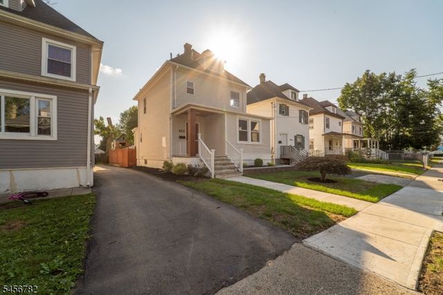 420 John St, Plainfield City, NJ 07060