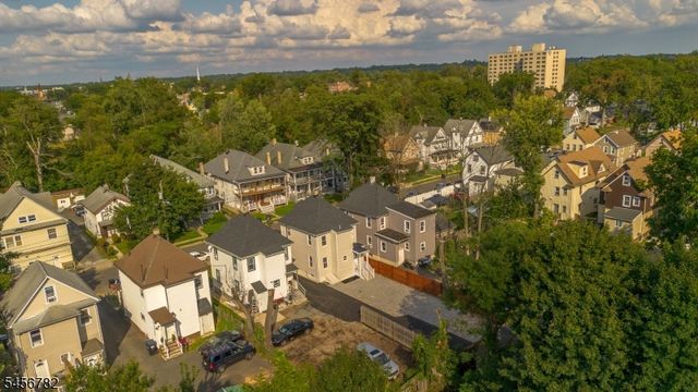 420 John St, Plainfield City, NJ 07060