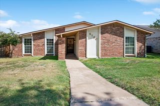 5160 Reed Drive, The Colony, TX 75056