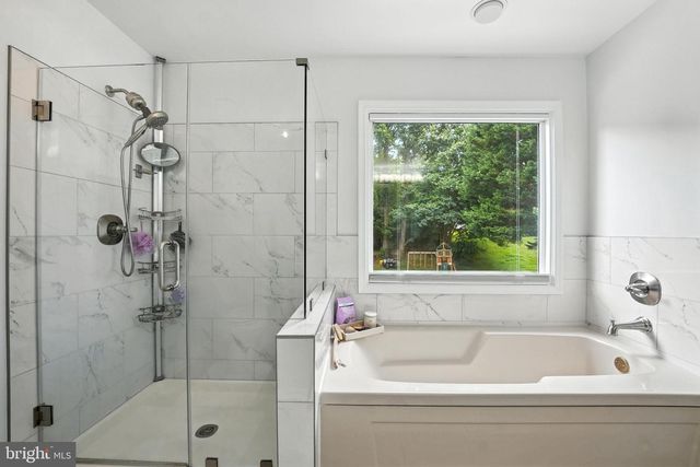 15055 GREENMOUNT DR, Woodbridge, VA 22193