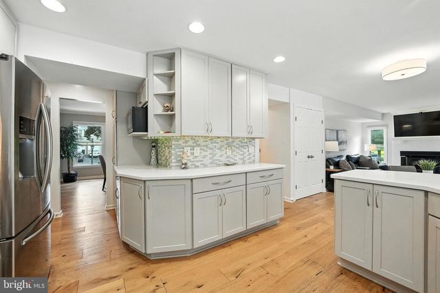 15055 GREENMOUNT DR, Woodbridge, VA 22193