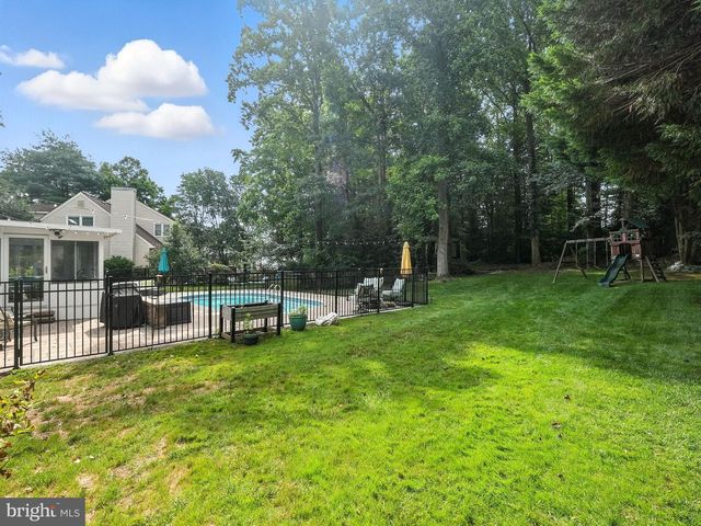 15055 GREENMOUNT DR, Woodbridge, VA 22193
