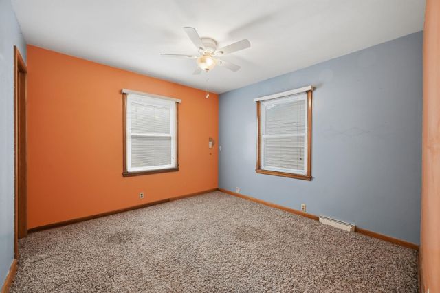 1421 E 31st St South, Wichita, KS 67216