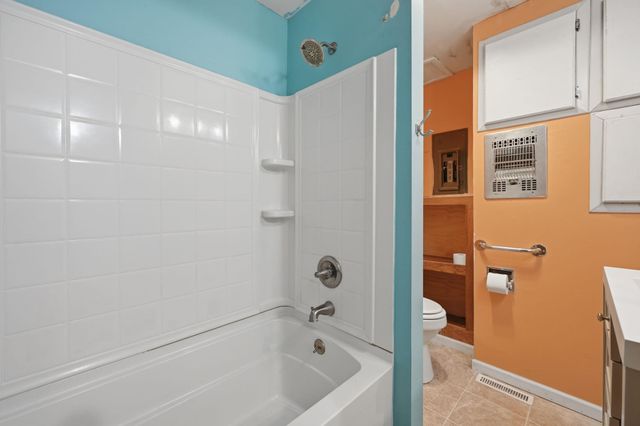 1421 E 31st St South, Wichita, KS 67216