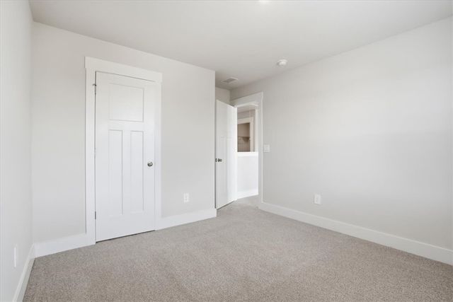 223 Abraham Way, Boiling Springs, SC 29316