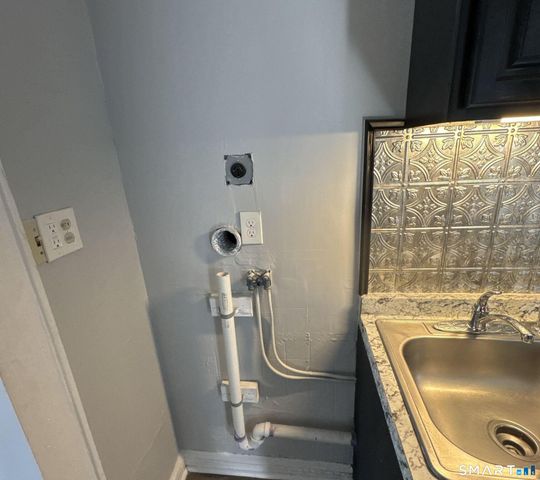 2310 Barnum Avenue 1, Stratford, CT 06615