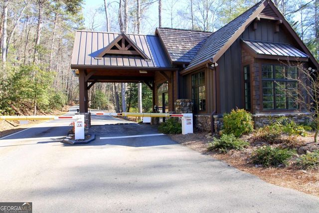 5573 Red Fox Drive, Jasper, GA 30143