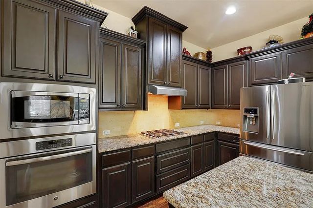 7016 Nueces Drive, Irving, TX 75039