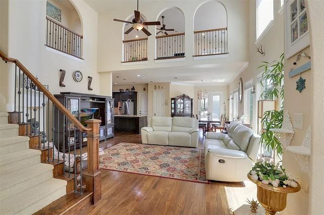 7016 Nueces Drive, Irving, TX 75039
