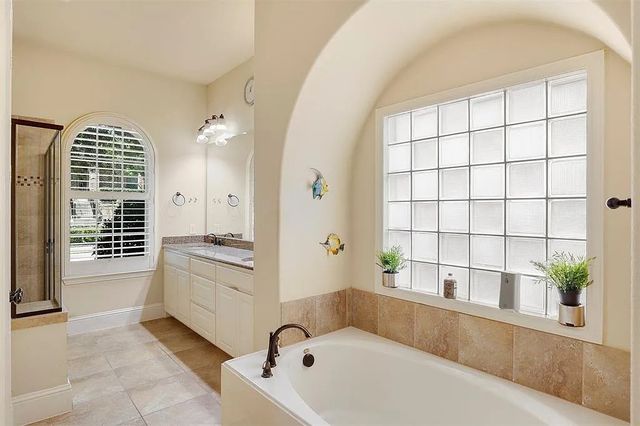 7016 Nueces Drive, Irving, TX 75039