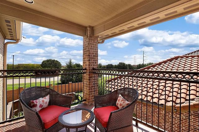 7016 Nueces Drive, Irving, TX 75039