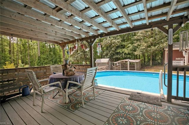 3779 Shady Creek LN, Gloucester, VA 23061