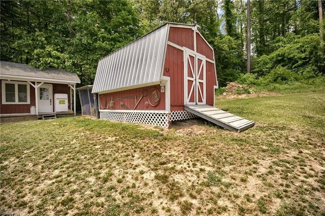 3779 Shady Creek LN, Gloucester, VA 23061