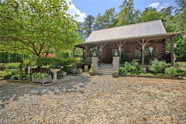 3779 Shady Creek LN, Gloucester, VA 23061