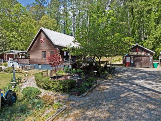3779 Shady Creek LN, Gloucester, VA 23061