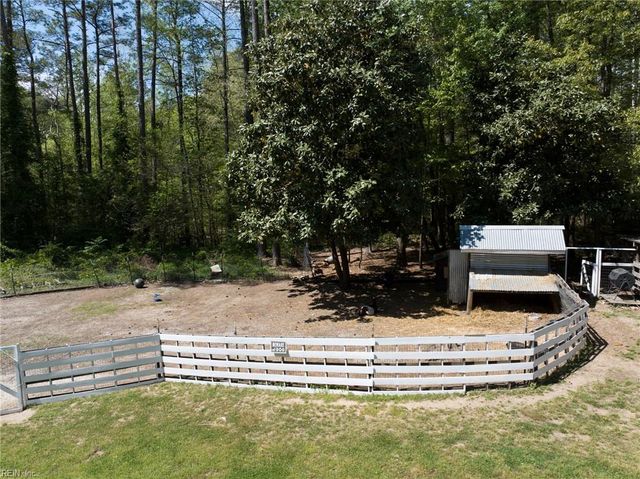 3779 Shady Creek LN, Gloucester, VA 23061