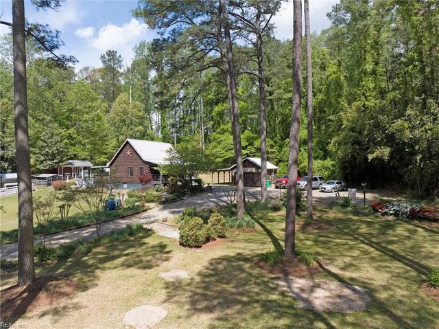 3779 Shady Creek LN, Gloucester, VA 23061