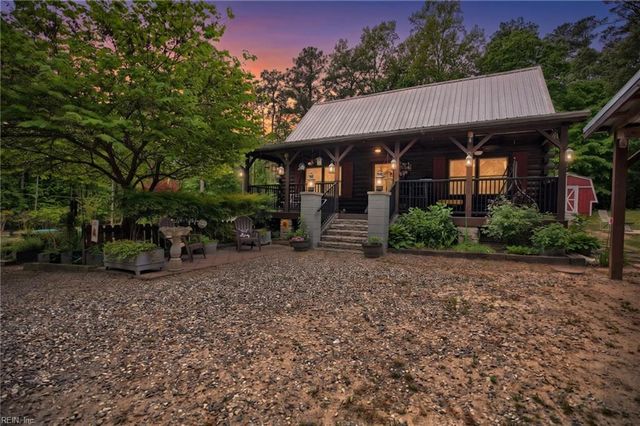 3779 Shady Creek LN, Gloucester, VA 23061