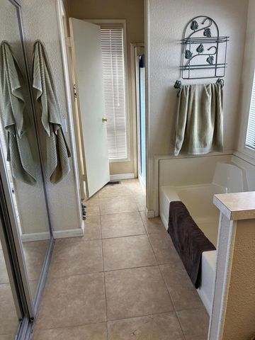 73921 Line Canyon Lane, Palm Desert, CA 92260