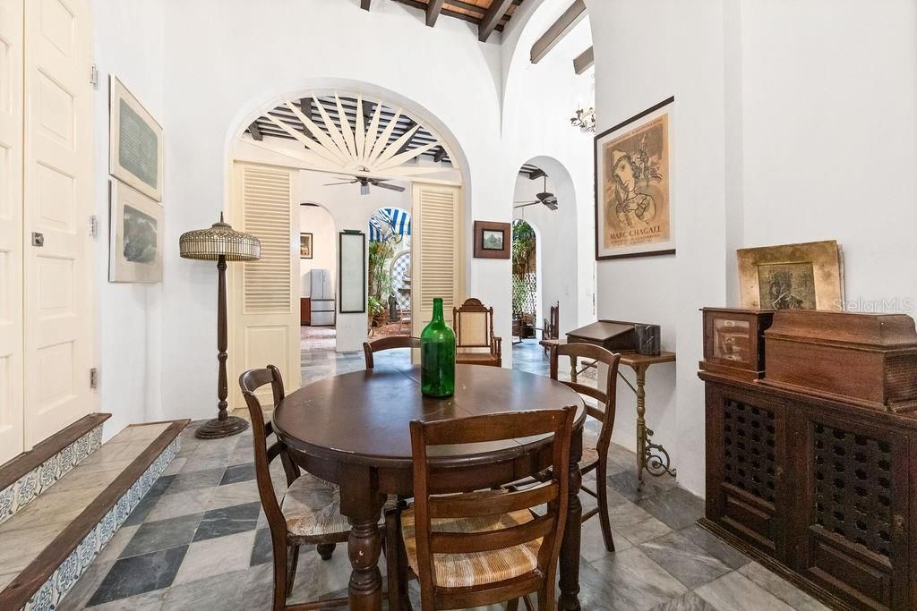 Image 7 of property listing at 50 SAN FRANCISCO ST, San Juan, PR 00901