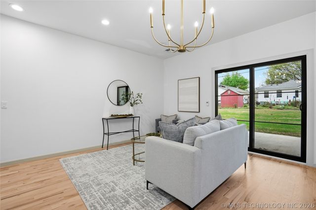 1414 E University Avenue, Sapulpa, OK 74066