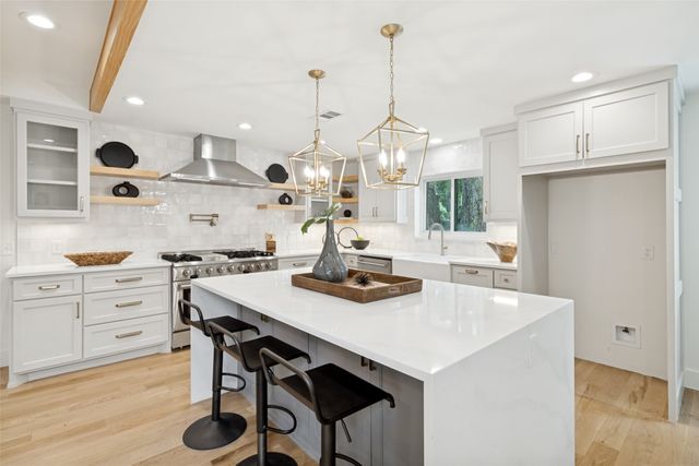 6905 Wabash Circle, Dallas, TX 75214