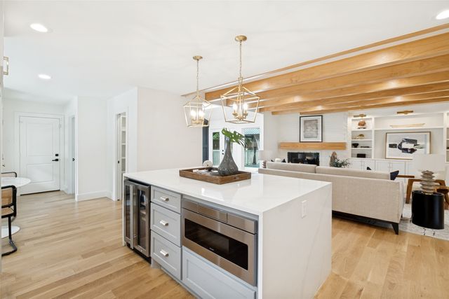 6905 Wabash Circle, Dallas, TX 75214