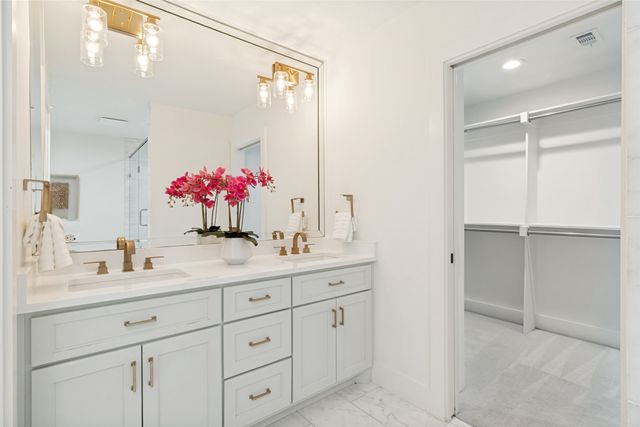 6905 Wabash Circle, Dallas, TX 75214