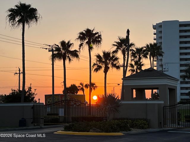 3120 Atocha Lane, Indialantic, FL 32903