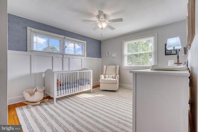 52 CENTER DR, Camp Hill, PA 17011