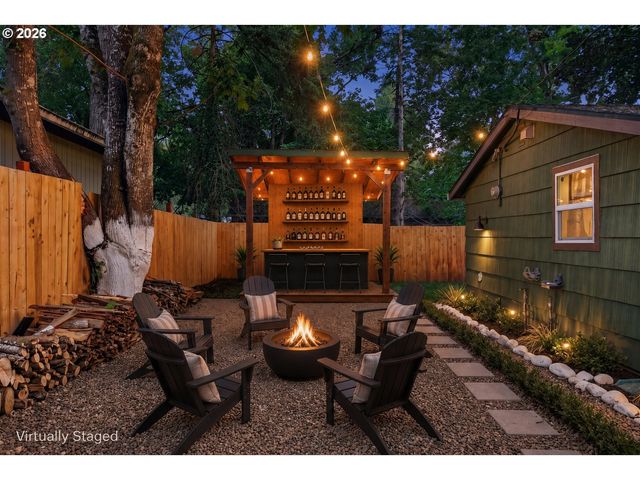 11126 Se BOISE St, Portland, OR 97266