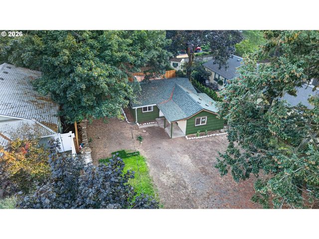 11126 Se BOISE St, Portland, OR 97266