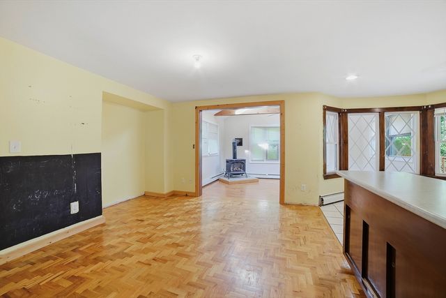 132 Charlton Road, Spencer, MA 01562