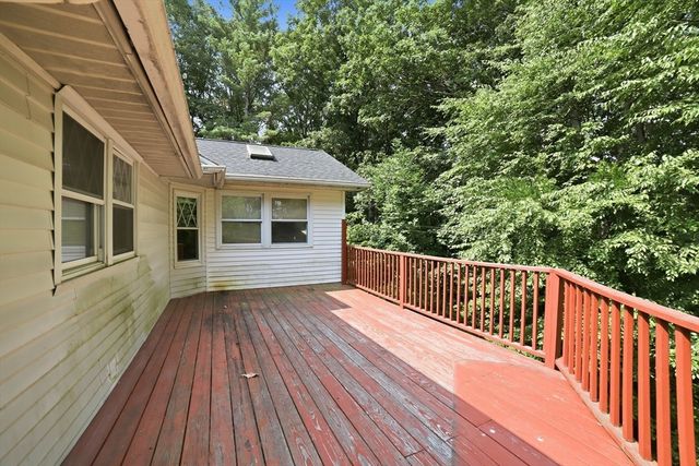 132 Charlton Road, Spencer, MA 01562